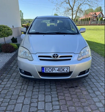 Toyota Corolla cena 9900 przebieg: 244000, rok produkcji 2004 z Syców małe 326